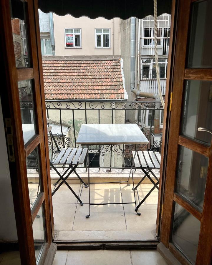 Gaia Art Hostel Hotel Istanbul Exterior foto